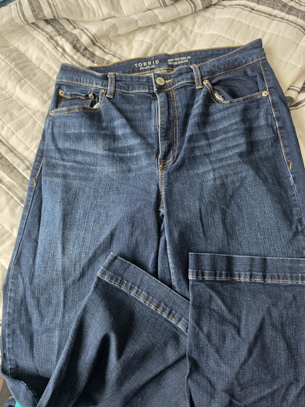 torrid High Rise Wide Leg Indigo Jeans with Contrast Stitching